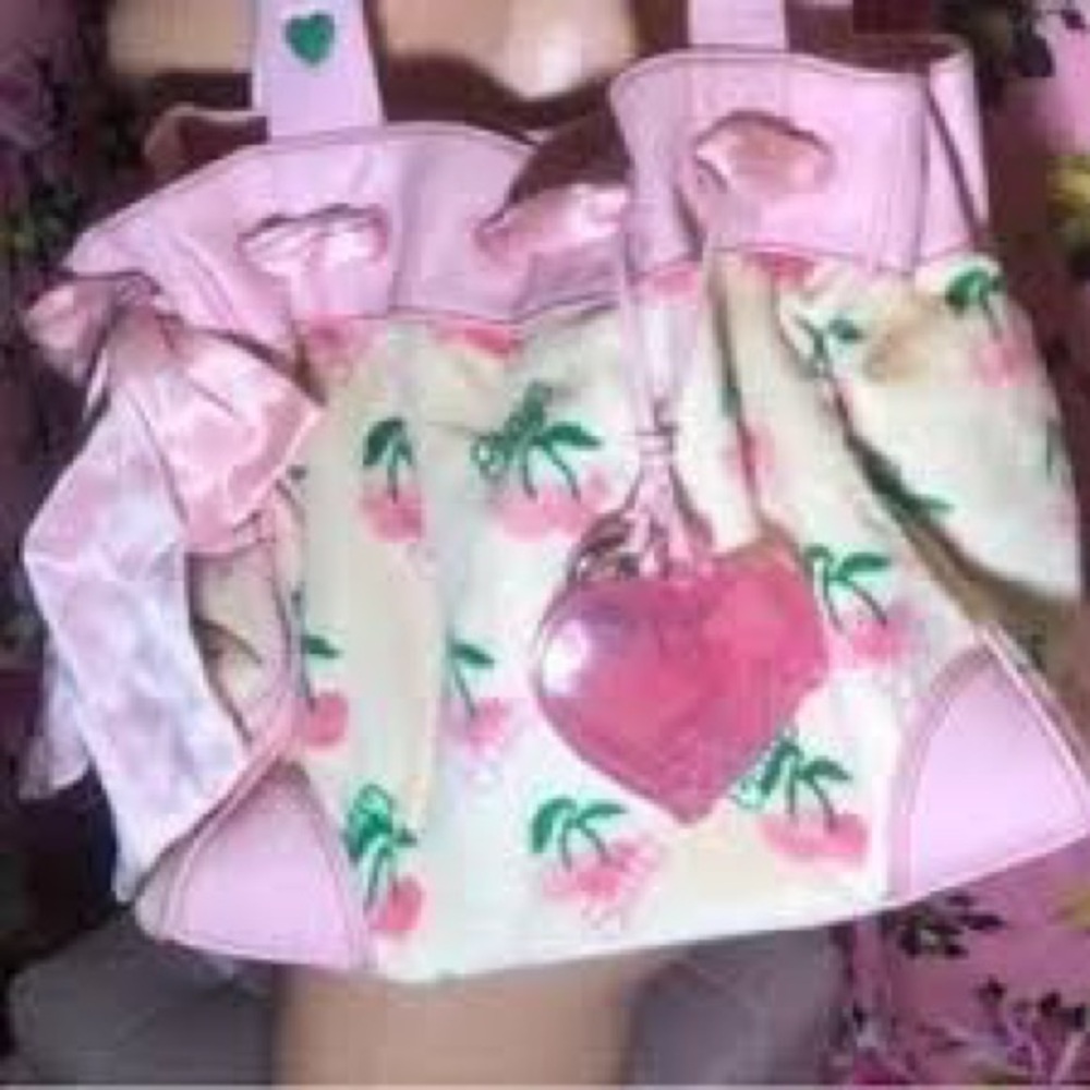 Pink cherry gelato daydreamer ISO ISO